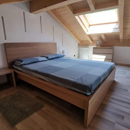 Ferienwohnung Fur 4 Personen Ca 65 M In Ed Uniti, Comer Westufer Comer דירה *