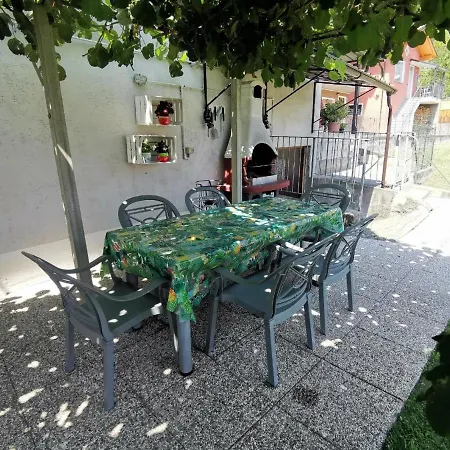 Ferienwohnung Fur 4 Personen Ca 65 M In Ed Uniti, Comer Westufer Comer דירה גראבדונה