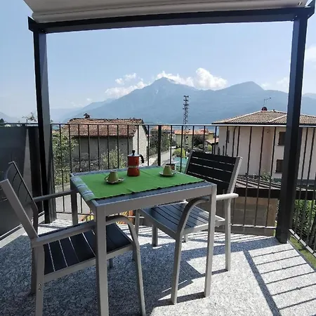 Ferienwohnung Fur 4 Personen Ca 65 M In Ed Uniti, Comer Westufer Comer דירה